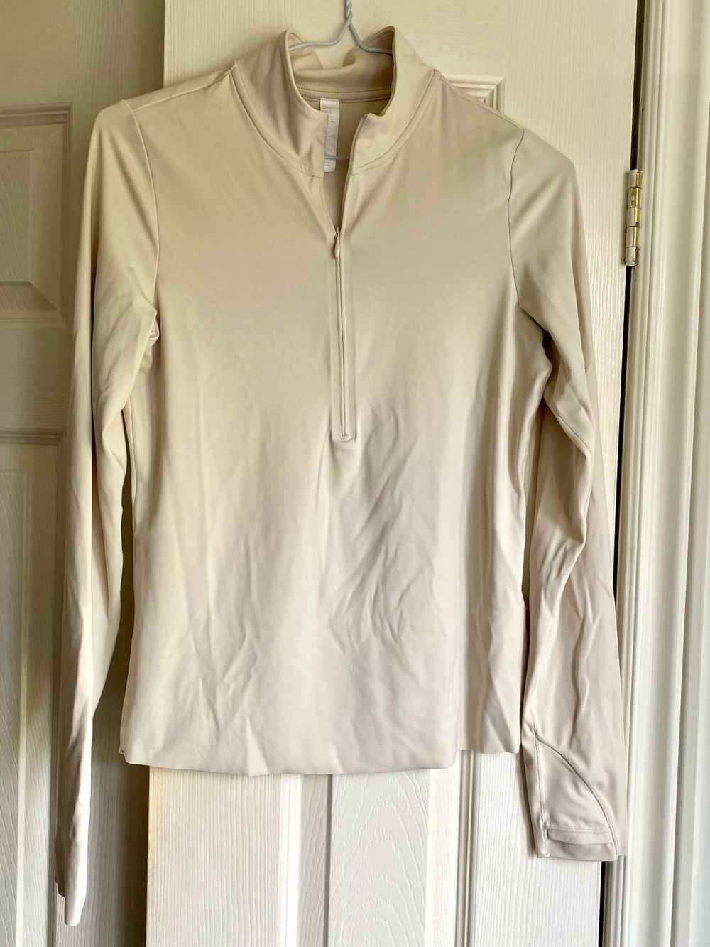 Zella Cream Quarter-Zip Performance Top Thumbholes NWOT size XS